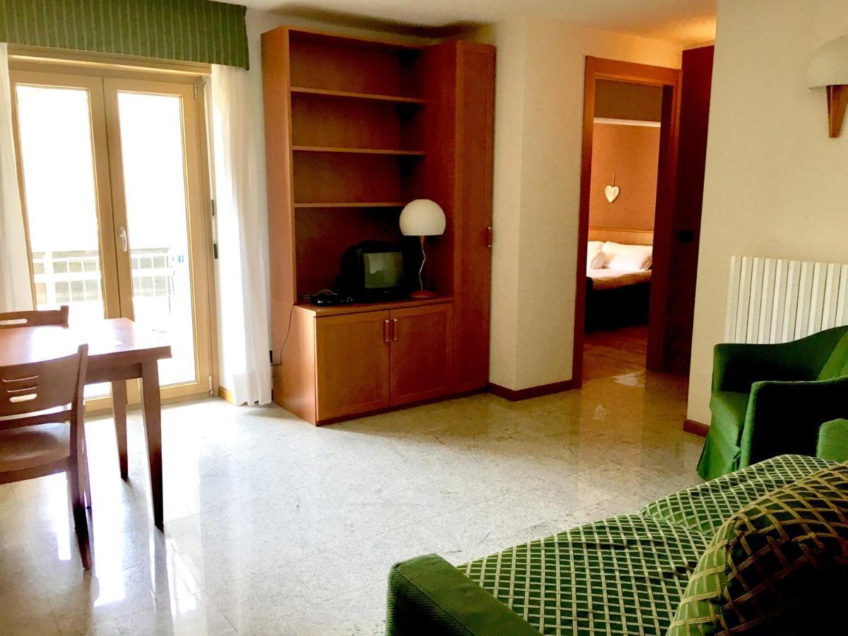 Residence Pizzo Scalino Chiesa in Valmalenco Extérieur photo