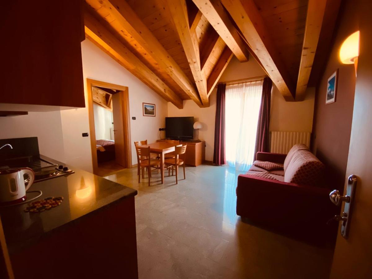 Residence Pizzo Scalino Chiesa in Valmalenco Extérieur photo
