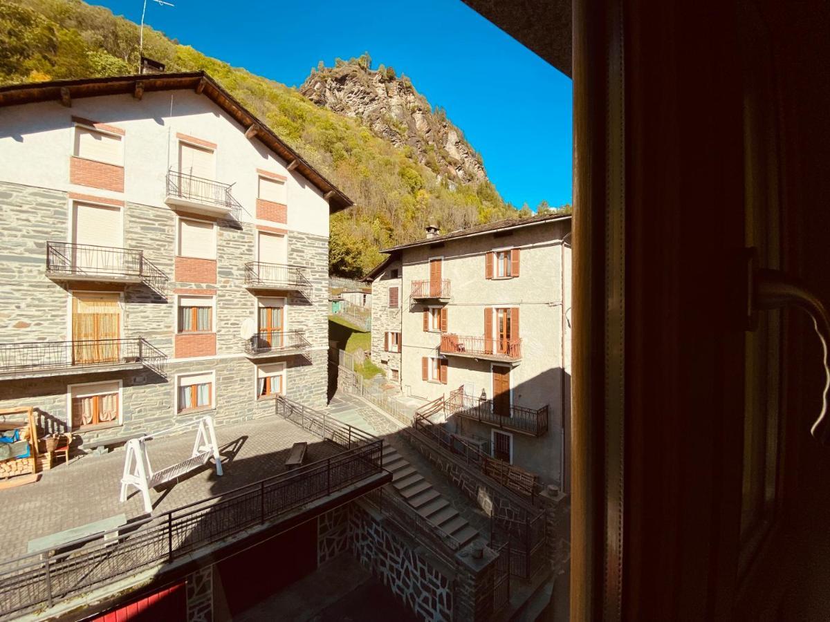 Residence Pizzo Scalino Chiesa in Valmalenco Extérieur photo
