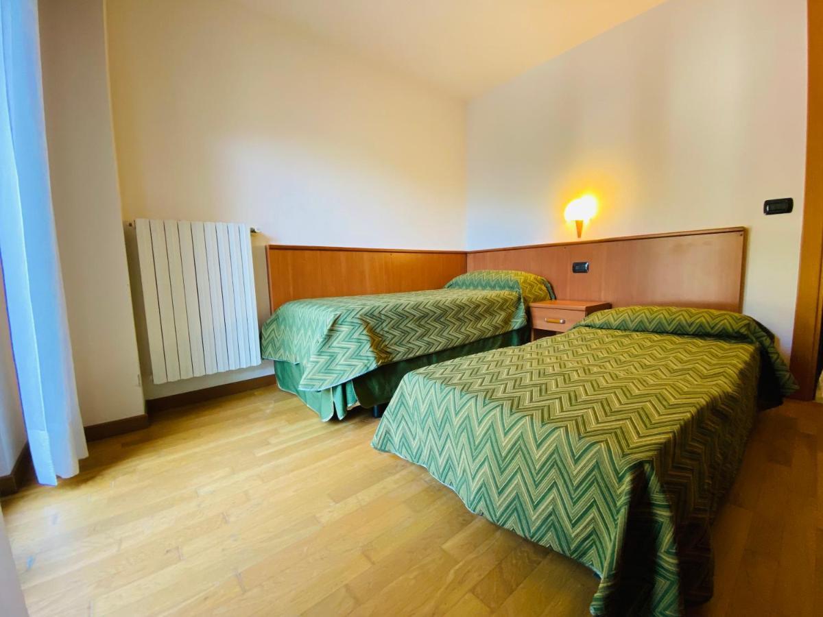 Residence Pizzo Scalino Chiesa in Valmalenco Extérieur photo