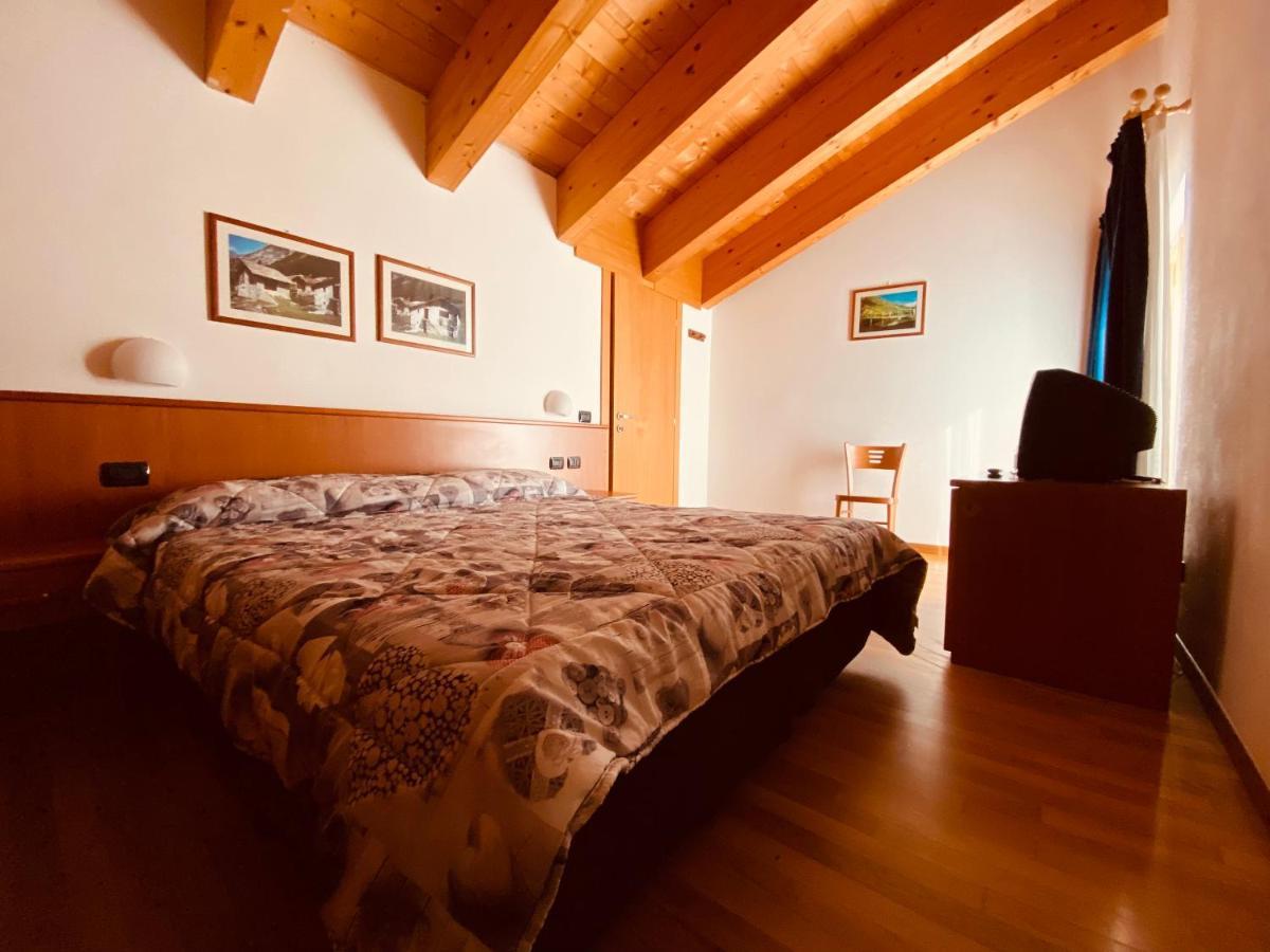Residence Pizzo Scalino Chiesa in Valmalenco Extérieur photo